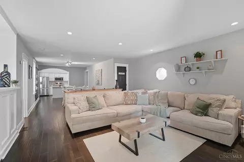 3575 Potomac Ave, Cincinnati, OH 45208 photo 9