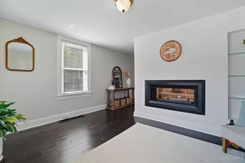 3575 Potomac Ave, Cincinnati, OH 45208 photo 8