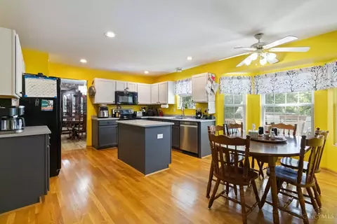 990 Vixen Dr, Cincinnati, OH 45245 photo 10