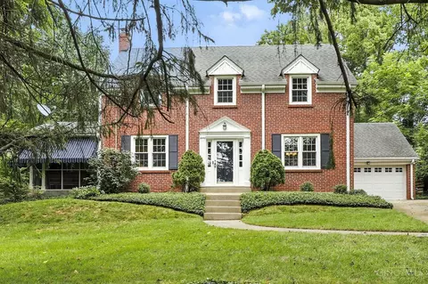 1104 Birney Ln, Anderson Twp, OH 45230