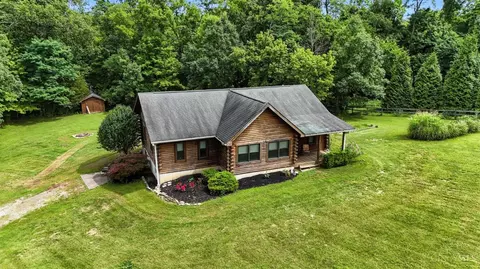 4034 State Line Rd, Okeana, OH 45053