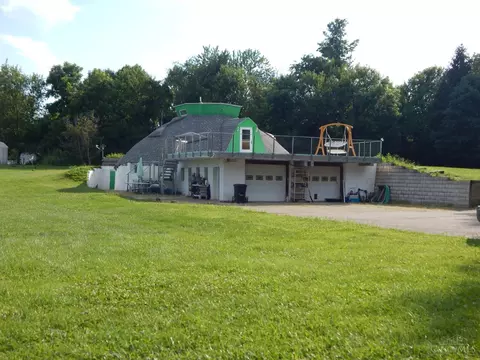 1903 Ogden Rd, Wilmington, OH 45177