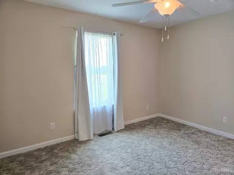 Bedroom - 6577 Taylor Pike, Blanchester, OH 45107 photo 11 of 11