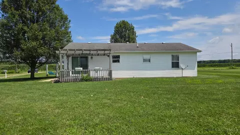 Exterior - 6577 Taylor Pike, Blanchester, OH 45107 photo 8 of 16