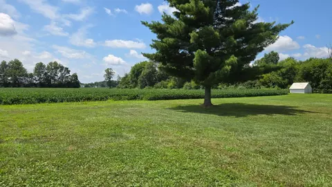 Exterior - 6577 Taylor Pike, Blanchester, OH 45107 photo 6 of 16