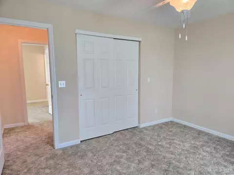 Bedroom - 6577 Taylor Pike, Blanchester, OH 45107 photo 9 of 11