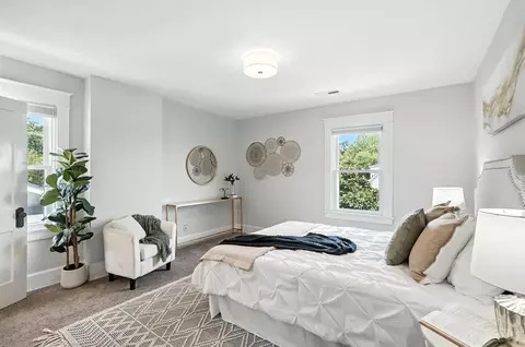Bedroom - 5635 Ridge Ave, Cincinnati, OH 45213 photo 1 of 5