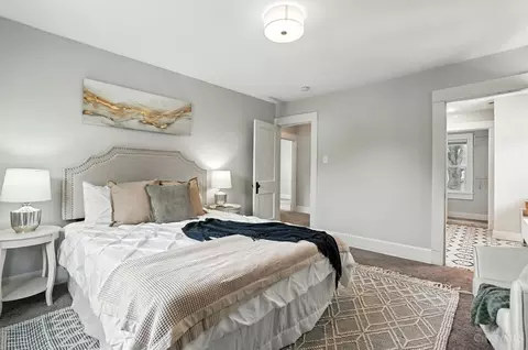 Bedroom - 5635 Ridge Ave, Cincinnati, OH 45213 photo 2 of 5