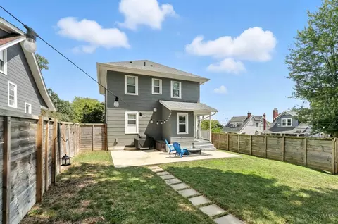 Exterior - 5635 Ridge Ave, Cincinnati, OH 45213 photo 7 of 9