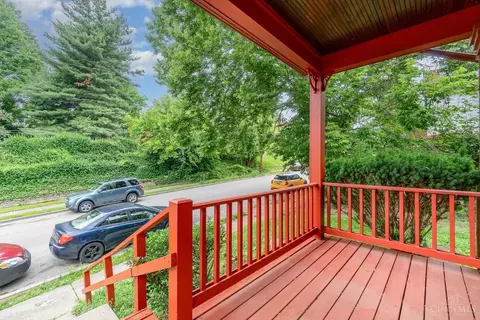 Exterior - 1318 Beech Ave, Cincinnati, OH 45205 photo 1 of 4