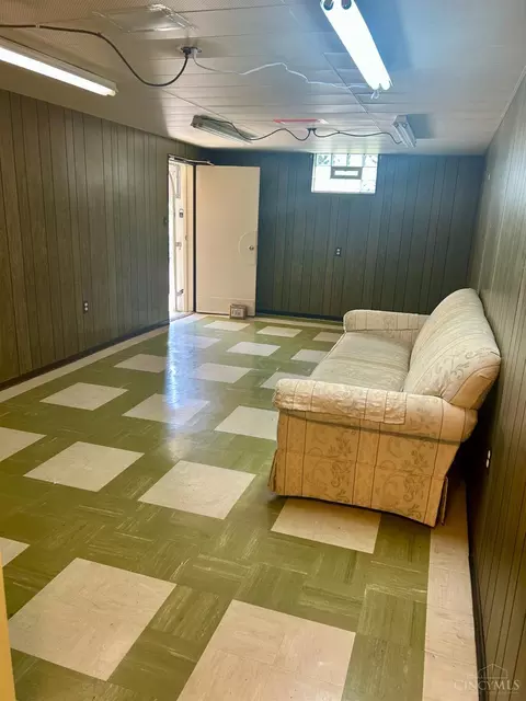 Other - 320 Robben Ln, Cincinnati, OH 45238 photo 2 of 2