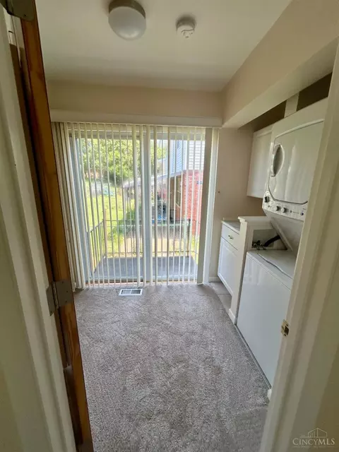 Other - 320 Robben Ln, Cincinnati, OH 45238 photo 1 of 2