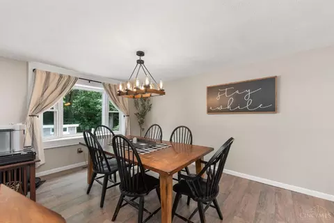 Dining - 4295 Cider Mill Dr, Cincinnati, OH 45245 photo 2 of 3