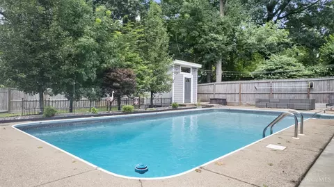 Exterior - 4295 Cider Mill Dr, Cincinnati, OH 45245 photo 5 of 15