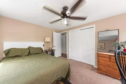 Bedroom - 4295 Cider Mill Dr, Cincinnati, OH 45245 photo 4 of 5
