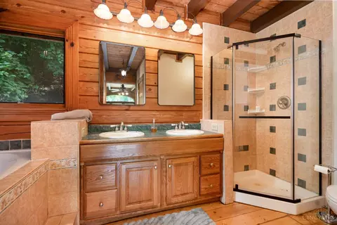 Bath - 5880 Morgan Rd, Cleves, OH 45002 photo 1 of 4
