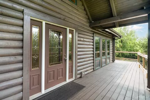 Exterior - 5880 Morgan Rd, Cleves, OH 45002 photo 3 of 12