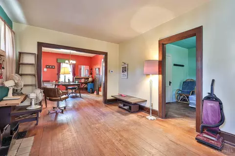 2702 Shaffer Ave, Cincinnati, OH 45211 photo 8