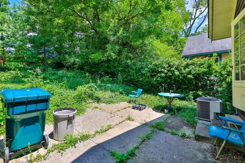 2702 Shaffer Ave, Cincinnati, OH 45211 photo 20