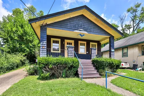 2702 Shaffer Ave, Cincinnati, OH 45211 photo 2