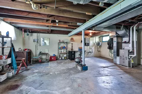 2702 Shaffer Ave, Cincinnati, OH 45211 photo 17