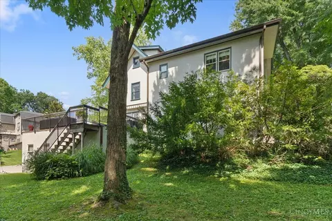 Exterior - 3959 Red Bud Ave, Cincinnati, OH 45229 photo 7 of 8