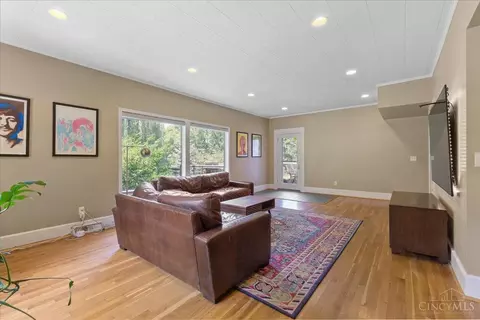 Living - 3959 Red Bud Ave, Cincinnati, OH 45229 photo 2 of 4