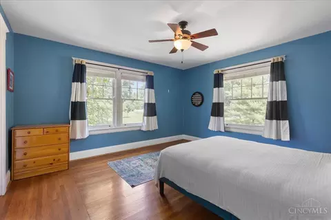 Bedroom - 3959 Red Bud Ave, Cincinnati, OH 45229 photo 3 of 6