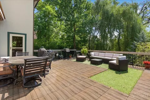 Exterior - 3959 Red Bud Ave, Cincinnati, OH 45229 photo 5 of 8