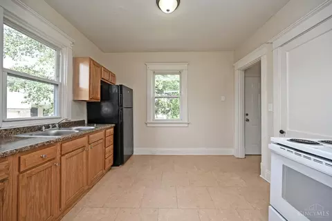 Kitchen - 6842 Grace Ave, North College Hill, OH 45239 photo 1 of 4