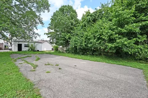 Exterior - 6842 Grace Ave, North College Hill, OH 45239 photo 12 of 15