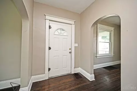 Entry Way - 6842 Grace Ave, North College Hill, OH 45239 photo 1 of 4