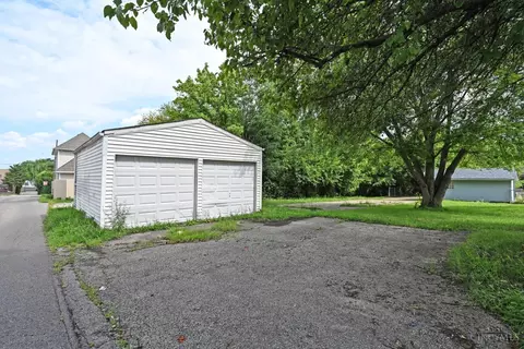 Exterior - 6842 Grace Ave, North College Hill, OH 45239 photo 13 of 15
