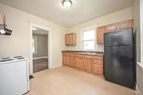 Kitchen - 6842 Grace Ave, North College Hill, OH 45239 photo 4 of 4