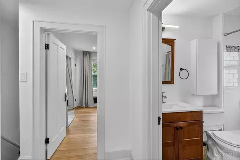Entry Way - 3131 Celeron Ave, Cincinnati, OH 45209 photo 1 of 1