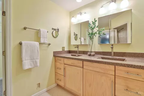 3192 Vineyard Ct, Maineville, OH 45039 photo 22