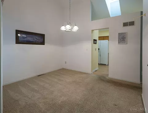 Dining - 3186 Vineyard Ct, Maineville, OH 45039 photo 1 of 1