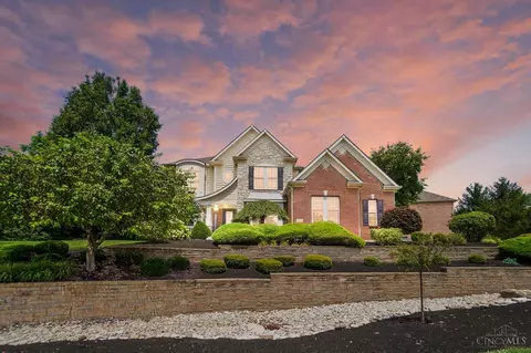 5806 Ferdinand Dr, West Chester, OH 45069