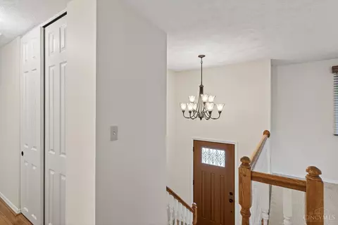 Entry Way - 10602 West Rd, Harrison, OH 45030 photo 2 of 4