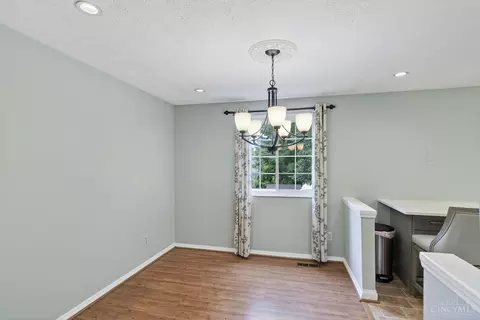 Dining - 10602 West Rd, Harrison, OH 45030 photo 2 of 3