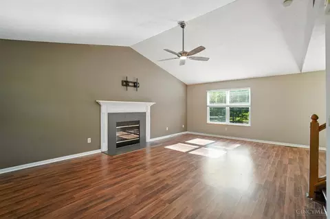 Living - 588 Weeping Willow Ln, Hamilton Township, OH 45039 photo 1 of 3