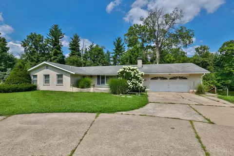 Exterior - 6410 Daly Rd, Cincinnati, OH 45224 photo 3 of 9