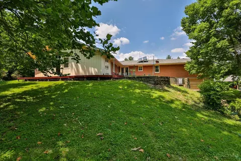 Exterior - 6410 Daly Rd, Cincinnati, OH 45224 photo 7 of 9