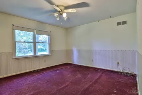 Bedroom - 6410 Daly Rd, Cincinnati, OH 45224 photo 1 of 10
