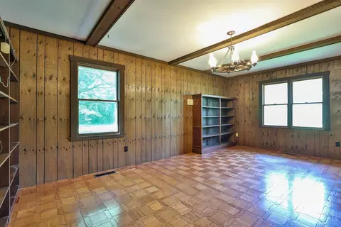 Living - 6410 Daly Rd, Cincinnati, OH 45224 photo 3 of 11