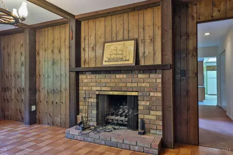 Living - 6410 Daly Rd, Cincinnati, OH 45224 photo 7 of 11