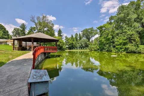 View/Area - 6410 Daly Rd, Cincinnati, OH 45224 photo 3 of 12