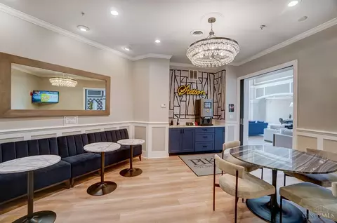 Dining - 252 Stetson St, Cincinnati, OH 45219 photo 1 of 1
