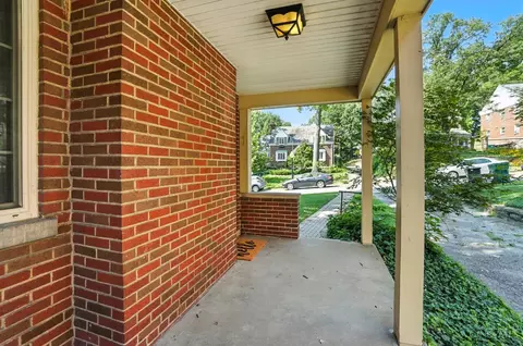 Exterior - 6256 Rogers Park Pl, Cincinnati, OH 45213 photo 6 of 13