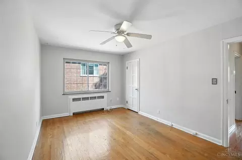 Bedroom - 6256 Rogers Park Pl, Cincinnati, OH 45213 photo 7 of 10